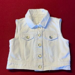 Justice white jean jacket girls size 6/7